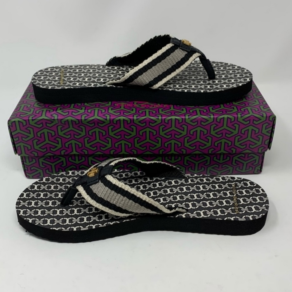 Tory Burch NWB Black Gemini Link Flip Flops size 6